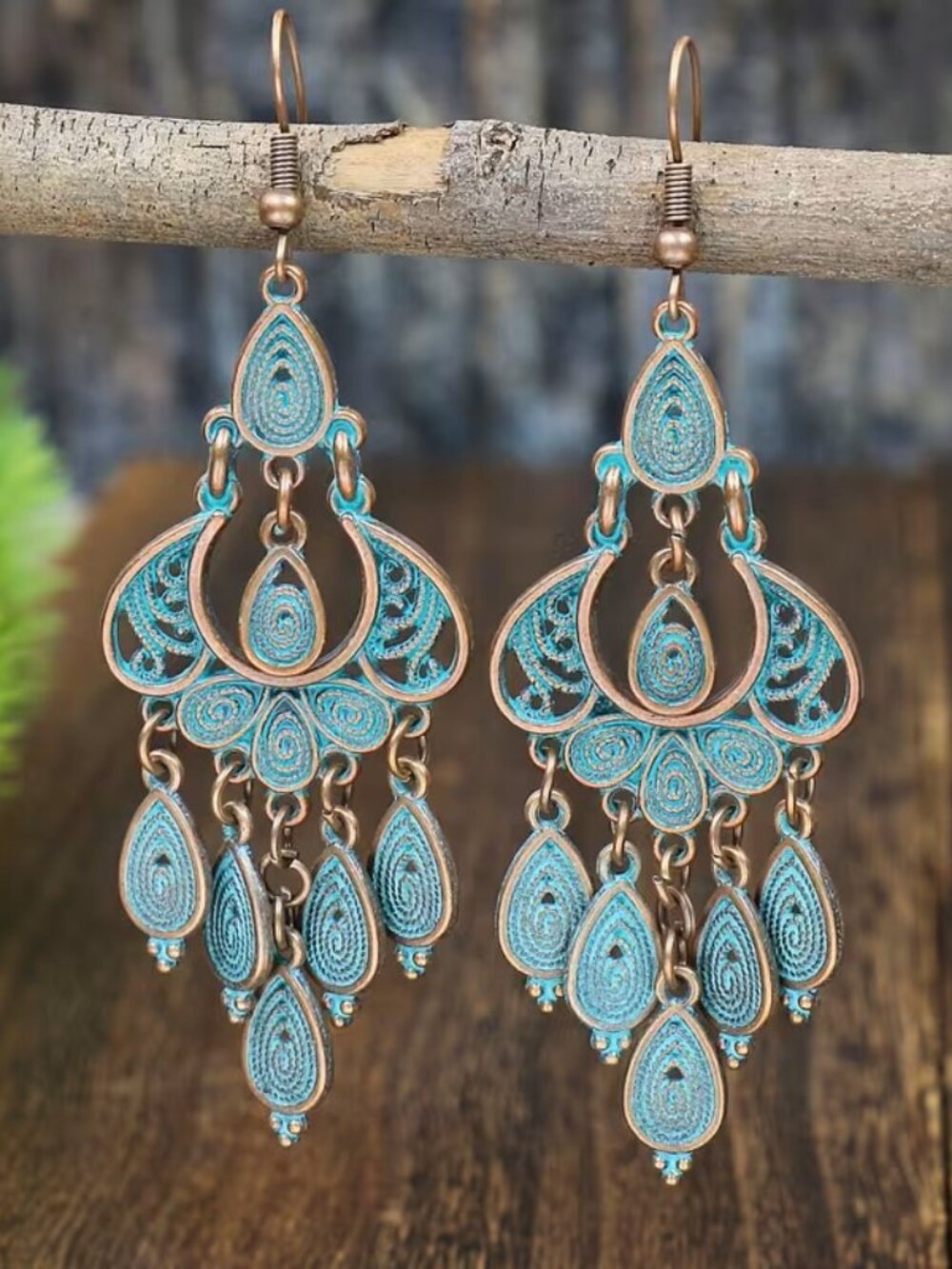 Ethnic Style Women's Dangle Earrings with Geometric Tassel Pendant Z2